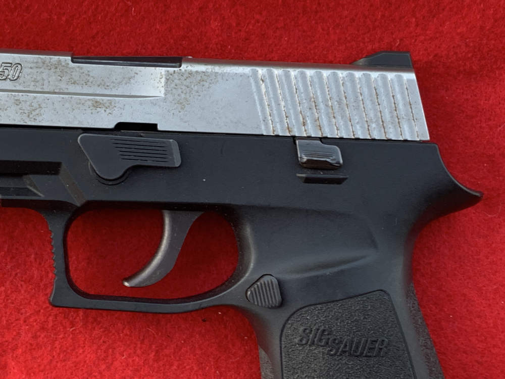 Sig Sauer P250 Carry/Compact, stainless slide, 9mm. 3.9", 2 mags-img-7