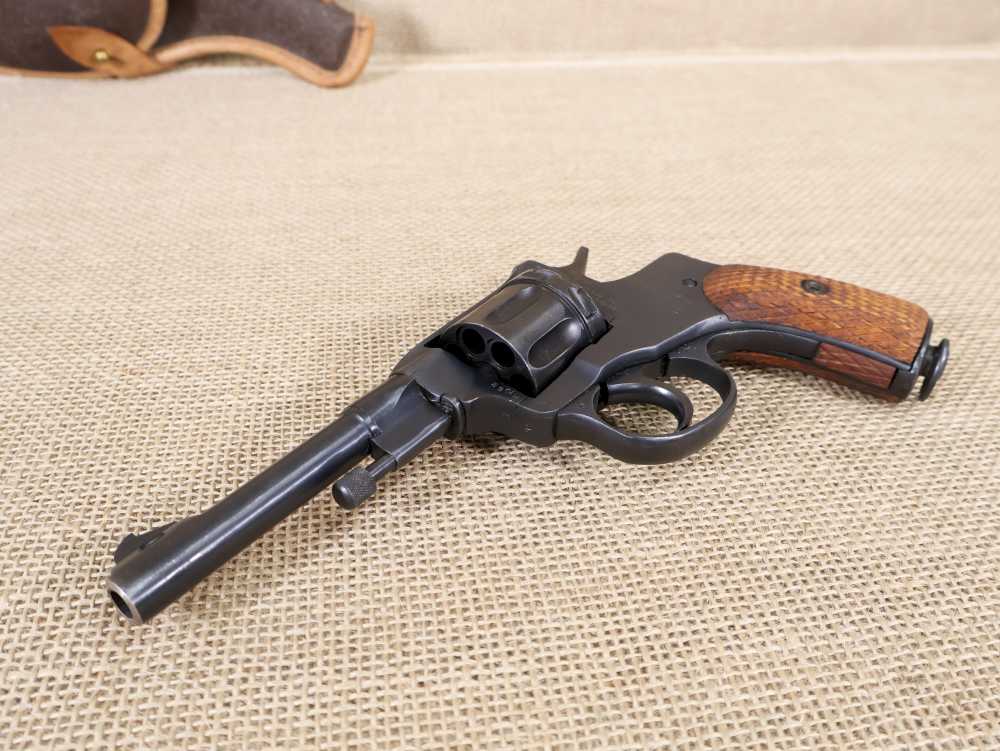Russian Nagant Model 1895 Officer's Model D/A 7.62x38R 7-Rd. Revolver 1943-img-20