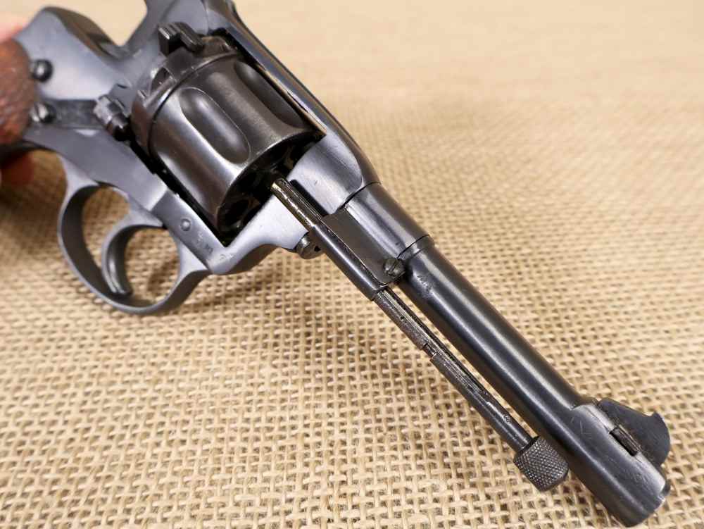 Russian Nagant Model 1895 Officer's Model D/A 7.62x38R 7-Rd. Revolver 1943-img-24