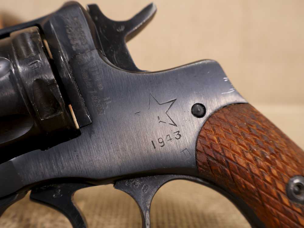 Russian Nagant Model 1895 Officer's Model D/A 7.62x38R 7-Rd. Revolver 1943-img-6