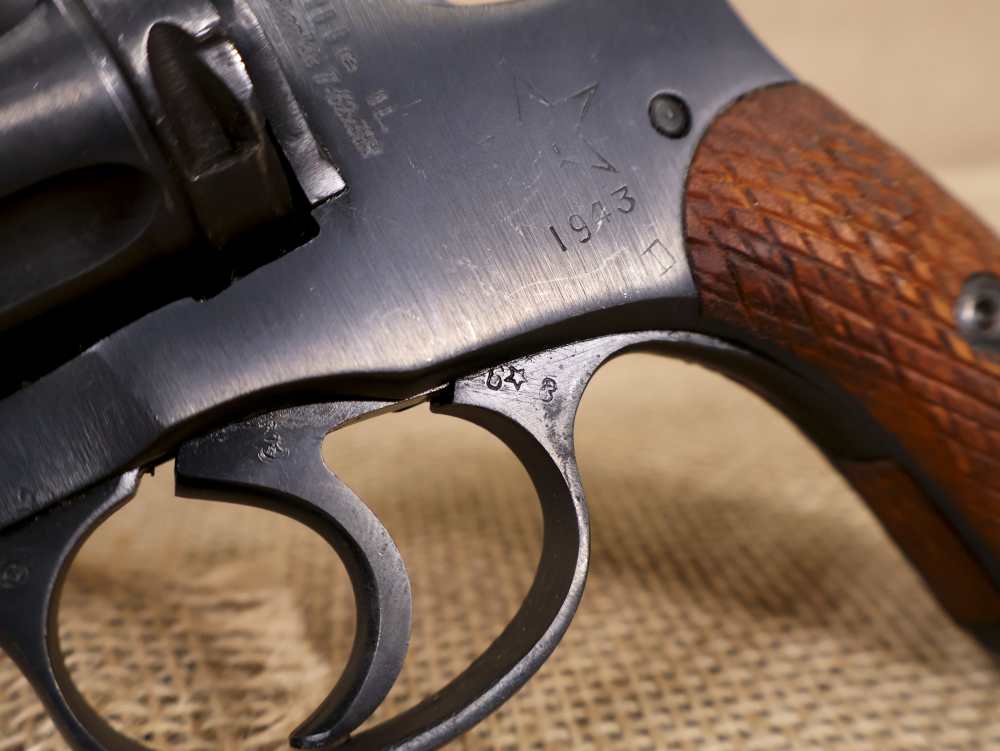 Russian Nagant Model 1895 Officer's Model D/A 7.62x38R 7-Rd. Revolver 1943-img-9