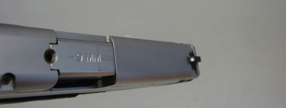 Smith & Wesson SD9VE 9MM Black & Stainless 2 16-Rd Mags - 99%-img-7