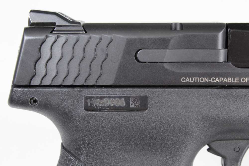 Smith and Wesson M&P 9 Shield 9mm Compact Everyday Carry Pistol Matte Black-img-4