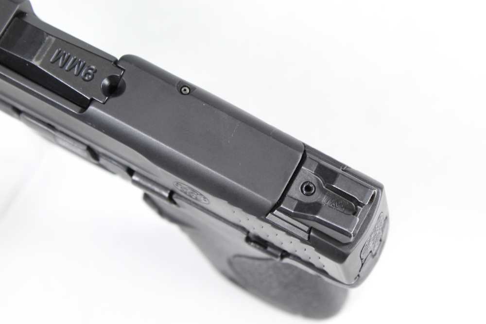 Smith and Wesson M&P 9 Shield 9mm Compact Everyday Carry Pistol Matte Black-img-14