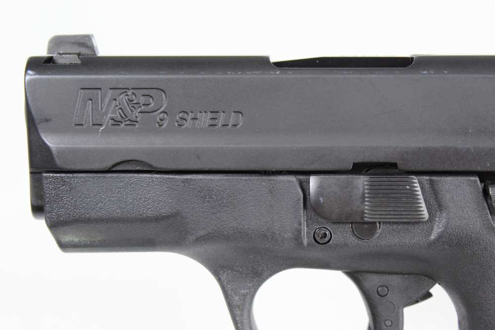 Smith and Wesson M&P 9 Shield 9mm Compact Everyday Carry Pistol Matte Black-img-8