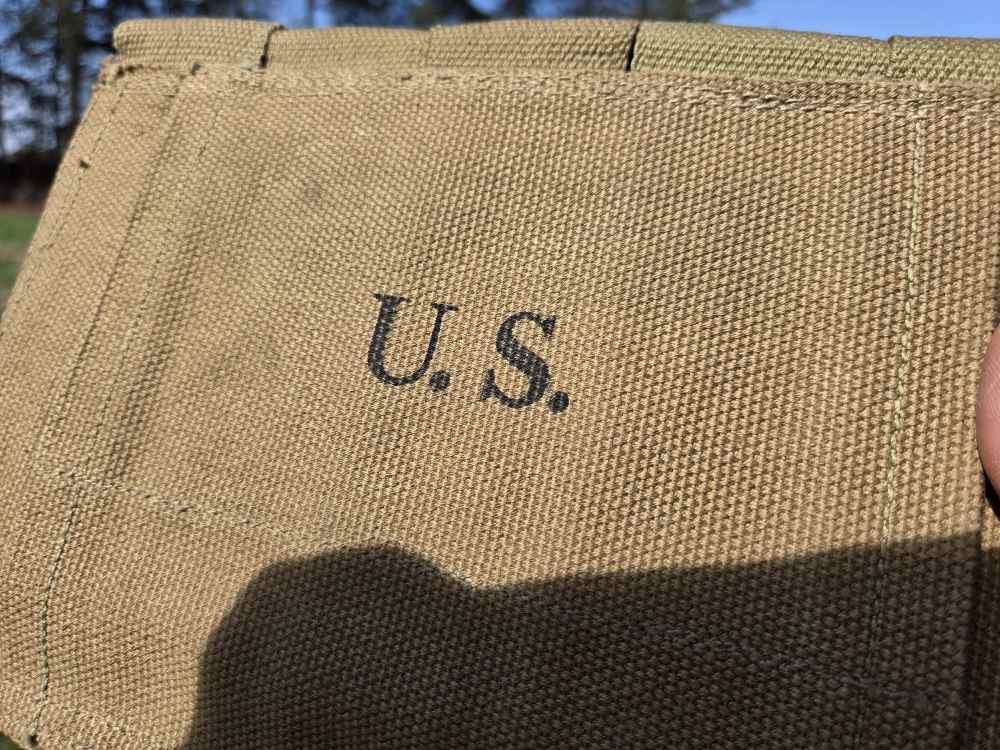 Original GI Thompson pouch and mags -img-5