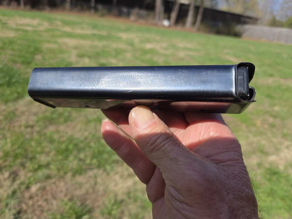 Original GI Thompson pouch and mags -img-4