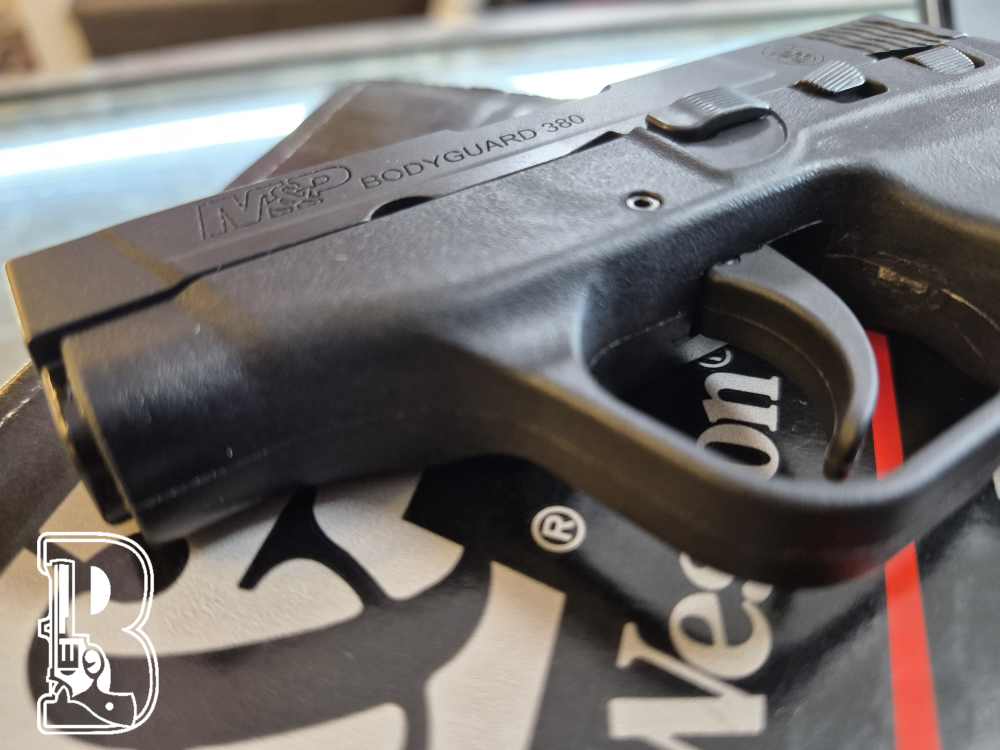 Smith & Wesson Bodyguard .380 ACP 109381 +2 Mags & Orig Box-img-0