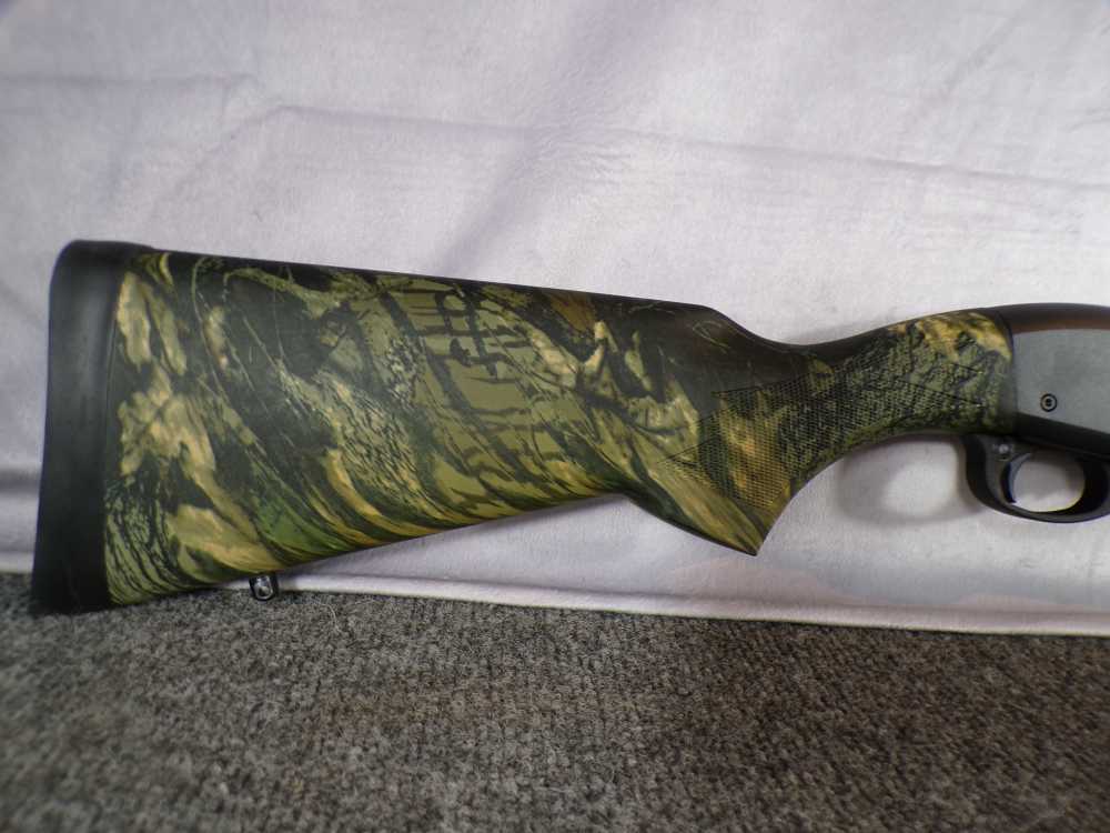 Remington 870 Express Magnum 12 GA 28" Vent Rib Camo Stock Nice-img-8