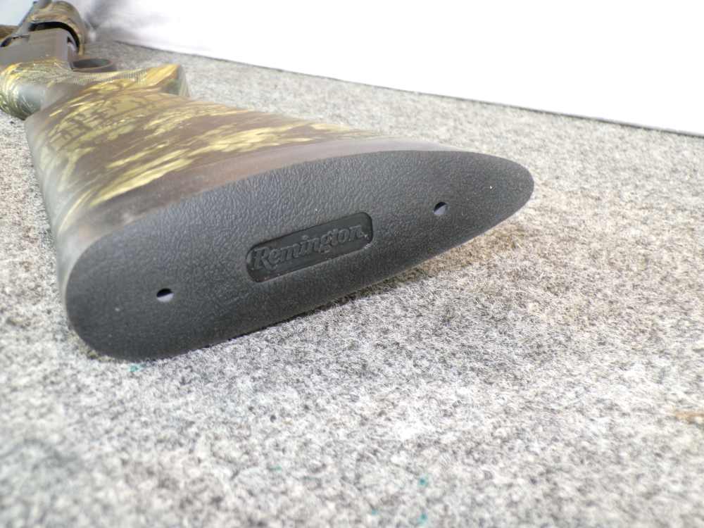Remington 870 Express Magnum 12 GA 28" Vent Rib Camo Stock Nice-img-11