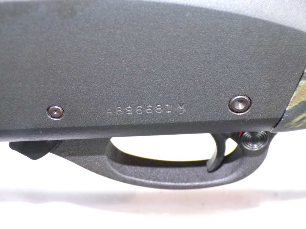 Remington 870 Express Magnum 12 GA 28" Vent Rib Camo Stock Nice-img-3