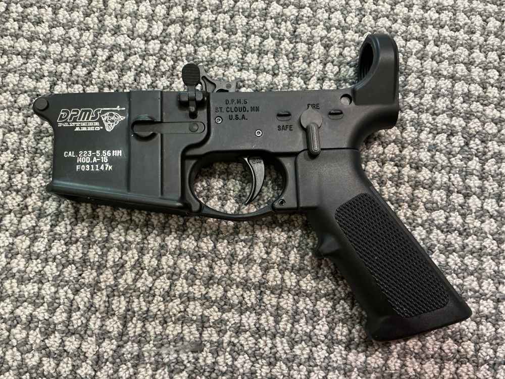 DPMS Complete Lower with Geisselle Hi-Speed National Match Trigger, 3 grips-img-0