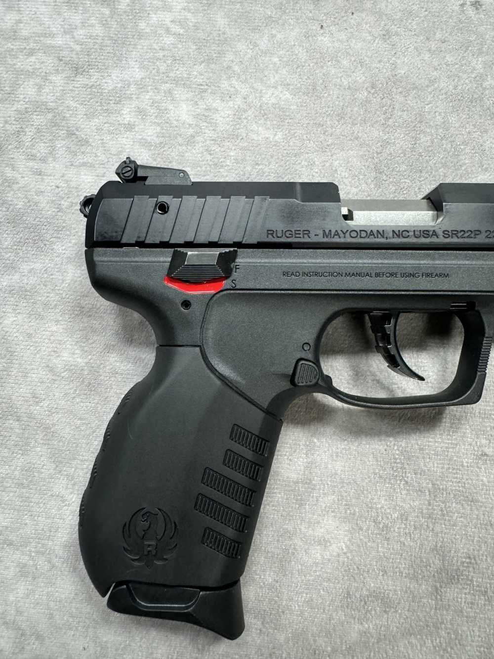 USED! RUGER MODEL SR22 SEMI AUTO PISTOL .22LR W/ 3 MAGS $.01 PENNY-img-13