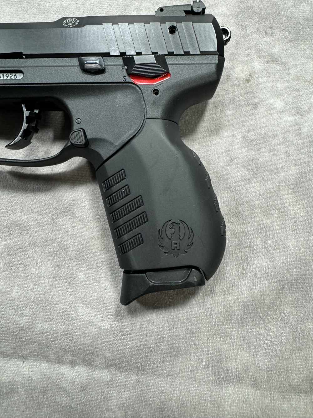 USED! RUGER MODEL SR22 SEMI AUTO PISTOL .22LR W/ 3 MAGS $.01 PENNY-img-9