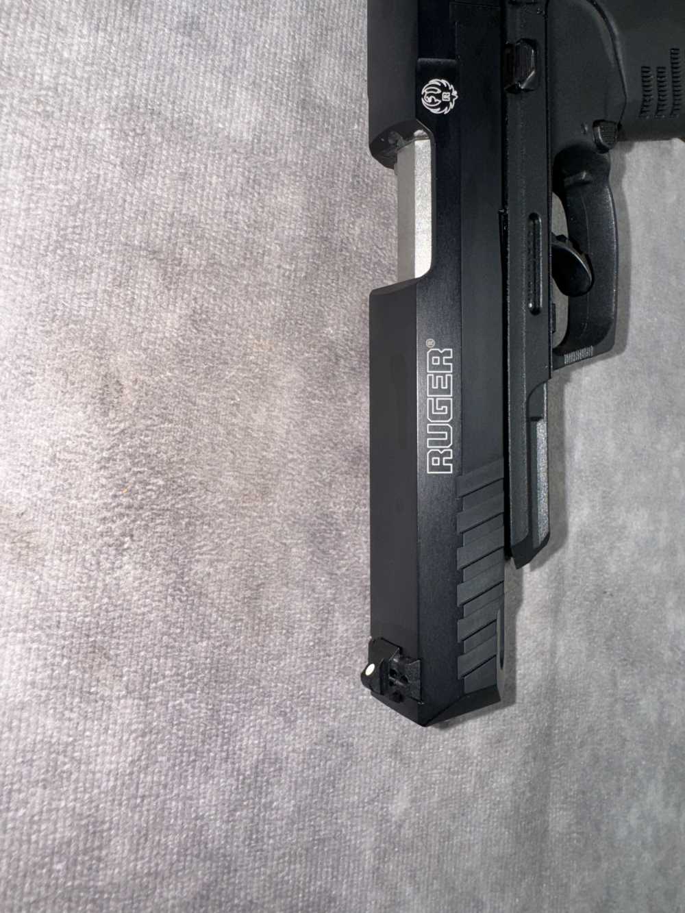 USED! RUGER MODEL SR22 SEMI AUTO PISTOL .22LR W/ 3 MAGS $.01 PENNY-img-19