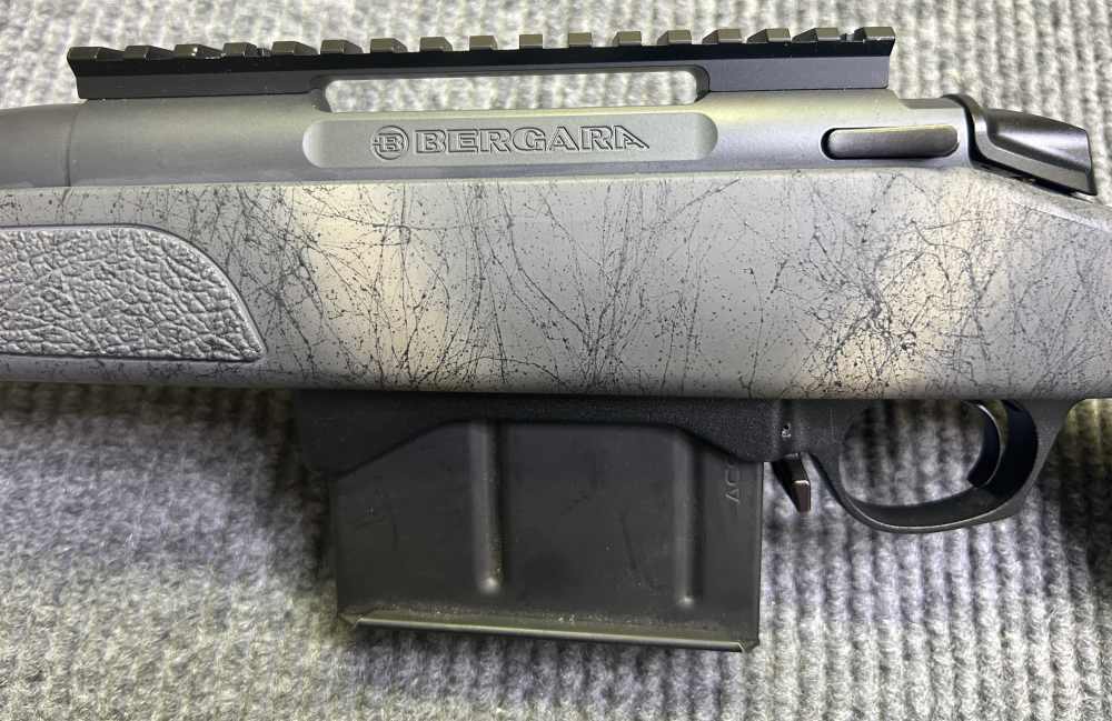 *Beautiful* Bergara B-14 Bolt Action Rifle w/ One Mag & 27" Barrel - 300PRC-img-8