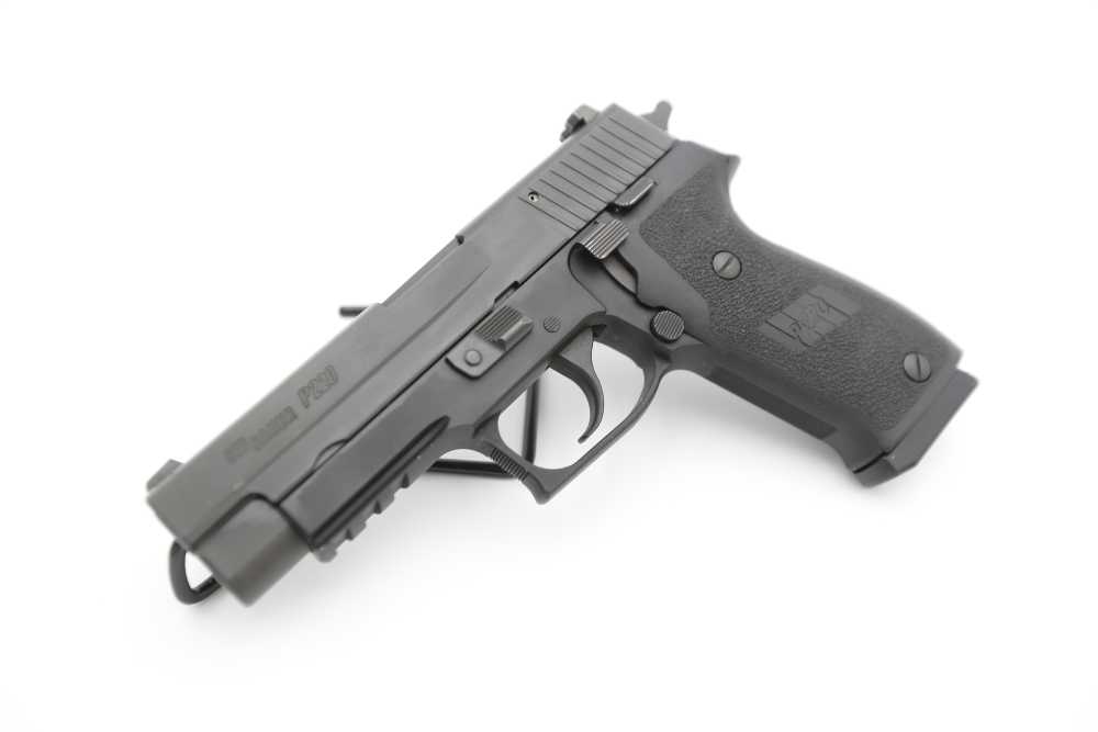 Sig Sauer, P220r, 45acp, 4.25" barrel -img-1