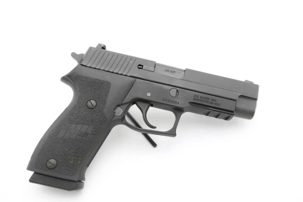 Sig Sauer, P220r, 45acp, 4.25" barrel -img-2