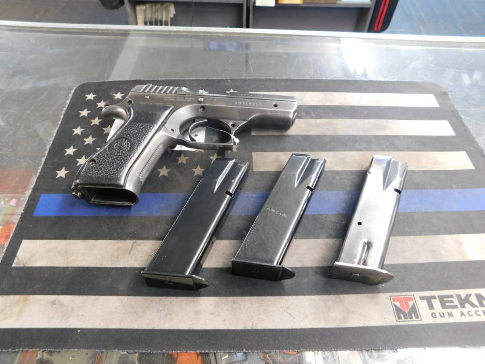 Israel Military Industries LTD, IMI Jericho 941 FS SA-img-1