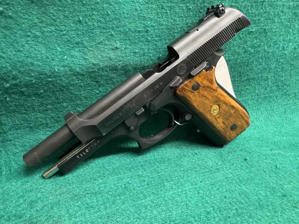 Taurus Int .mfg PT 99 AF 9MM-img-7