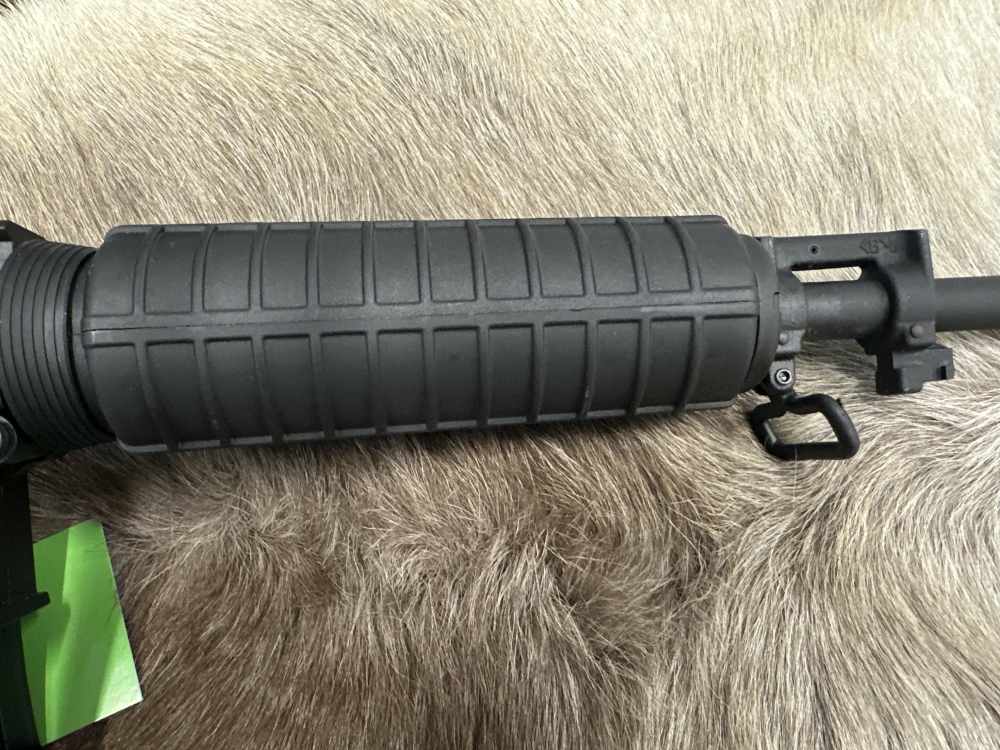Bushmaster Carbon 15 5.56mm -img-3