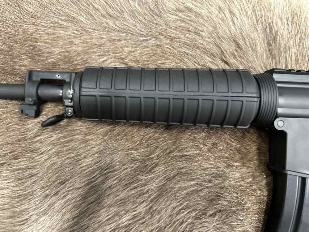 Bushmaster Carbon 15 5.56mm -img-8