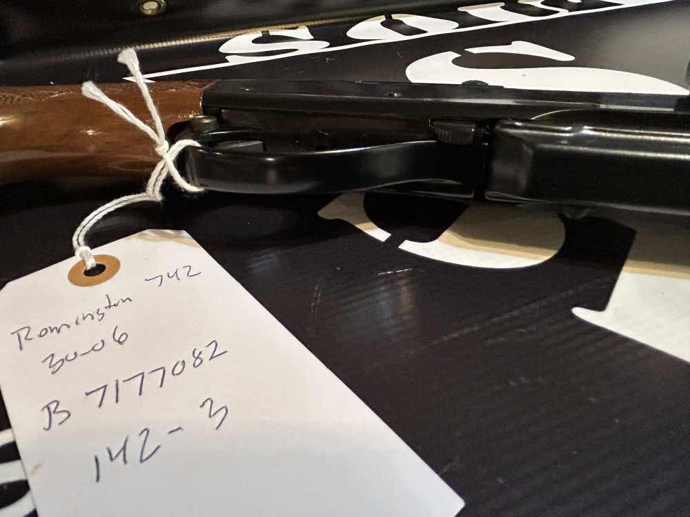 Remington 742 WOODSMASTER 30-06 mint condition-img-24