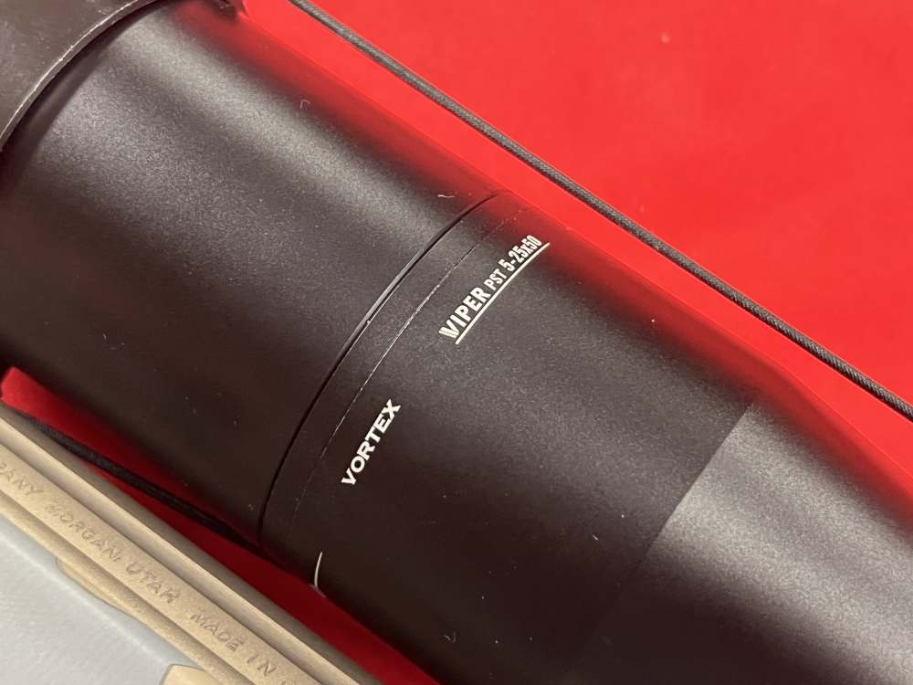 Browning Hell's Canyon Max LR 300 PRC 26" w/ Vortex PST Gen 2 5-25 Mil-img-14