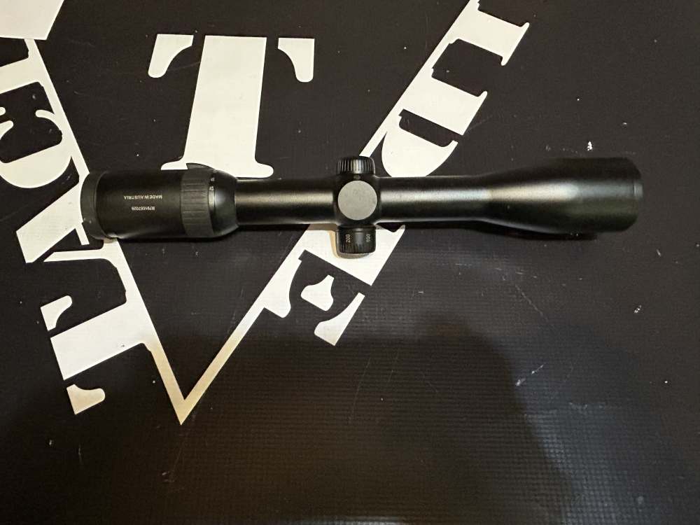 SWAROVSKI z6 2.5-15x44 P  30mm tube BR reticle -img-5