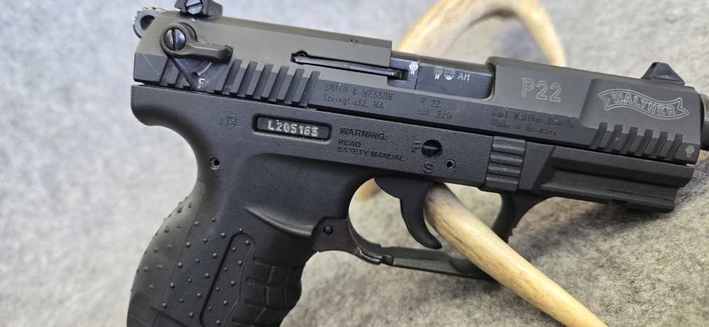 Walther P22 22 LR 4" Threaded Barrel Pistol | 2 mags, box, manual-img-14