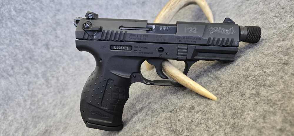 Walther P22 22 LR 4" Threaded Barrel Pistol | 2 mags, box, manual-img-12