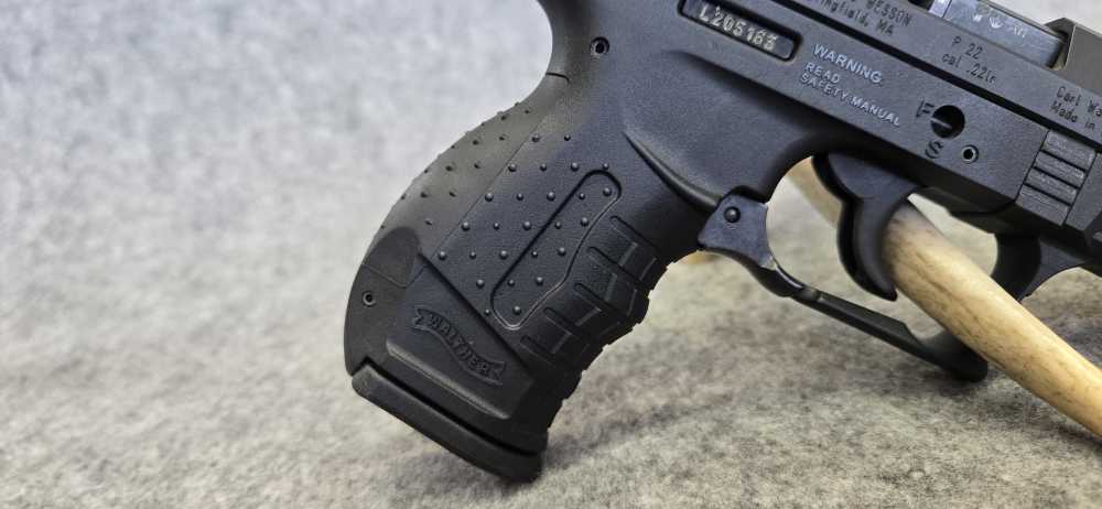 Walther P22 22 LR 4" Threaded Barrel Pistol | 2 mags, box, manual-img-13