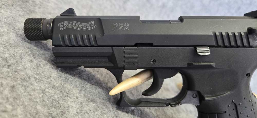 Walther P22 22 LR 4" Threaded Barrel Pistol | 2 mags, box, manual-img-6