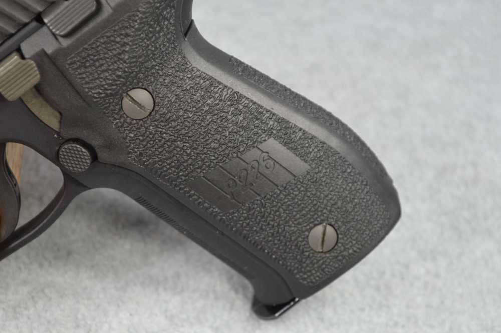 Sig Sauer P226 Mk 25 USN Navy Seal 2x 15rd Box-img-4