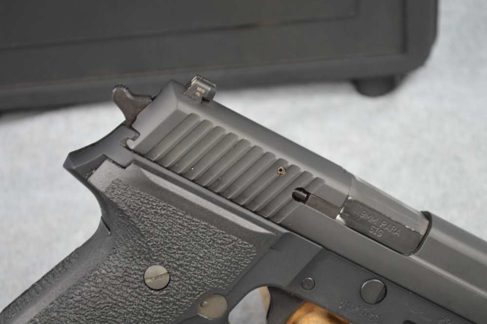 Sig Sauer P226 Mk 25 USN Navy Seal 2x 15rd Box-img-6