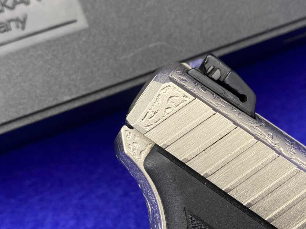 1997 Heckler & Koch HK P7K3 9k Nickel *MASTERFUL GERMAN OAK LEAF ENGRAVING*-img-19