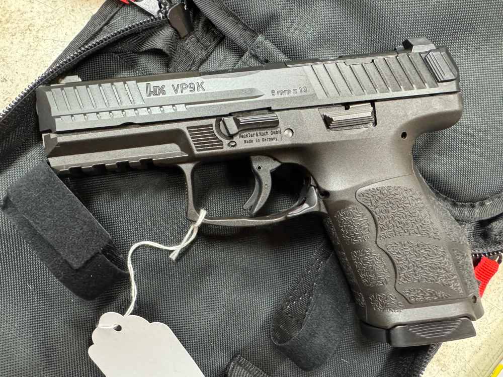 HK VP9 VP9A1 K 9MM 2-15RD MAGS OPTIC READY SLIDE NEW DISPLAY MODEL-img-4
