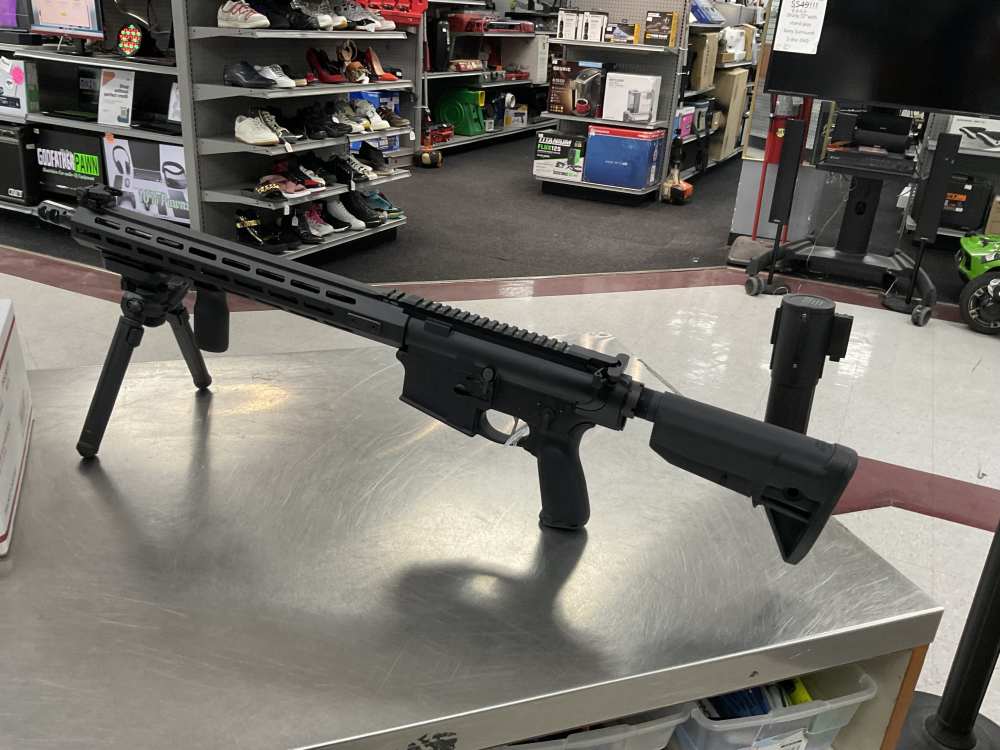 Springfield Saint Victor AR10 excellent condition -img-3