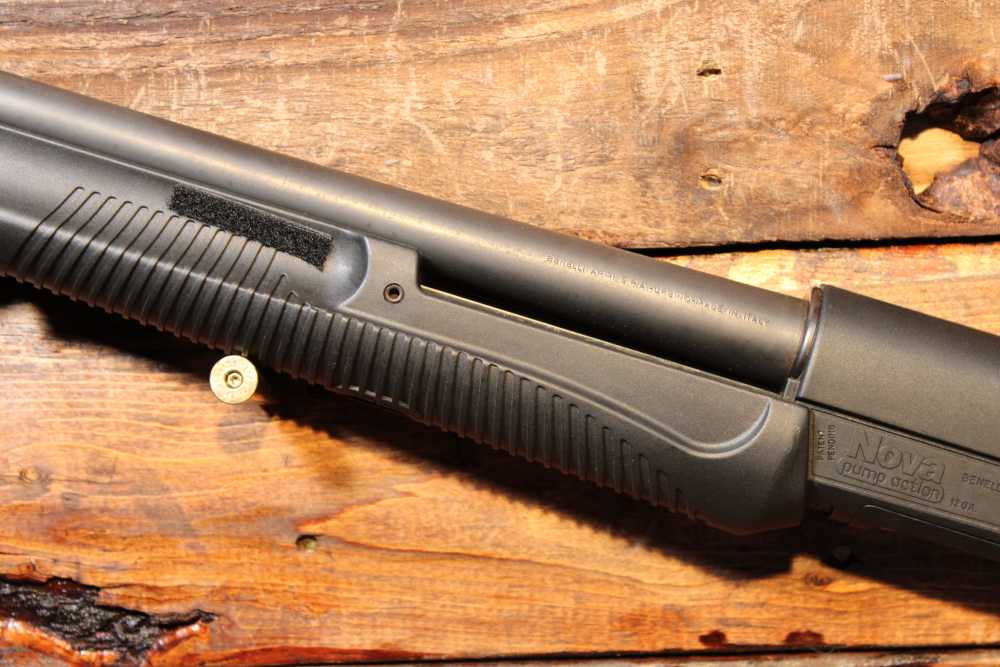 Benelli Super Nova Tactical 12 ga 3.5" Chamber 18" bbl Extended Mag-img-10