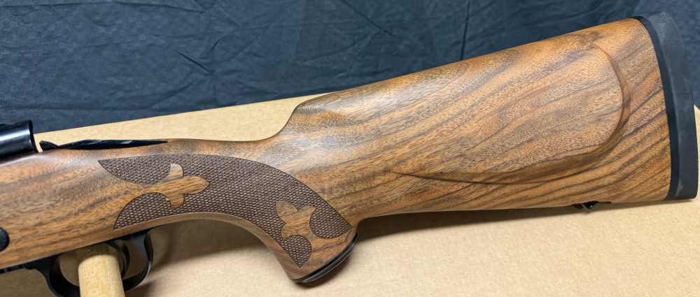 FACTORY NEW WINCHESTER 70 SUPER GRADE FRENCH WALUNT AAA 30-06-img-5