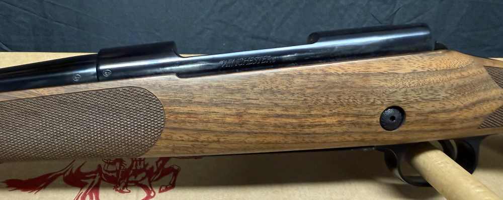 FACTORY NEW WINCHESTER 70 SUPER GRADE FRENCH WALUNT AAA 30-06-img-3