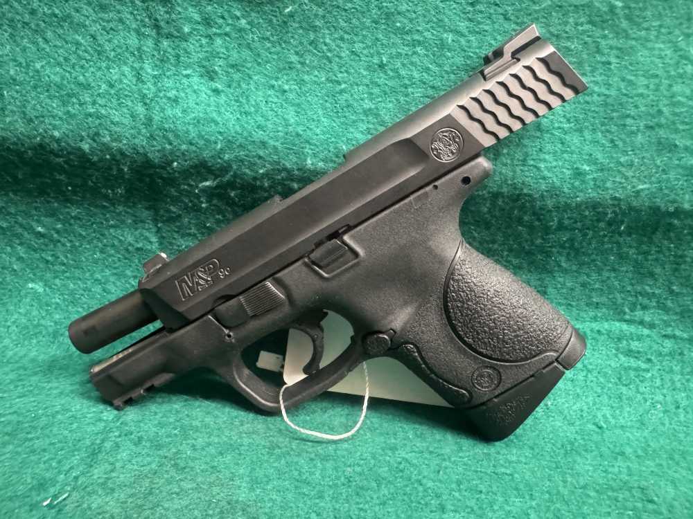Smith & Wesson M&P 9C 9 MM-img-5