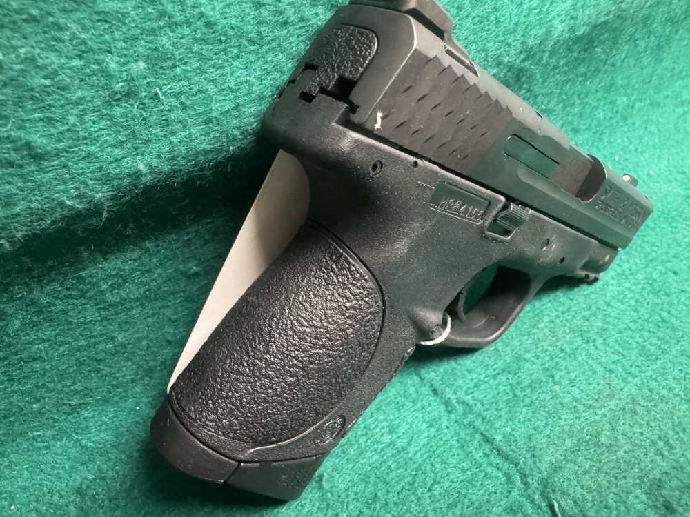 Smith & Wesson M&P 9C 9 MM-img-1