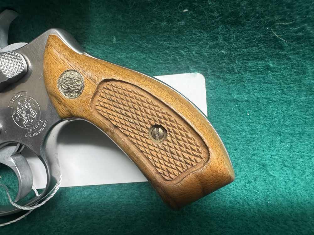 Smith & Wesson 60-7 38 SPECIAL-img-6