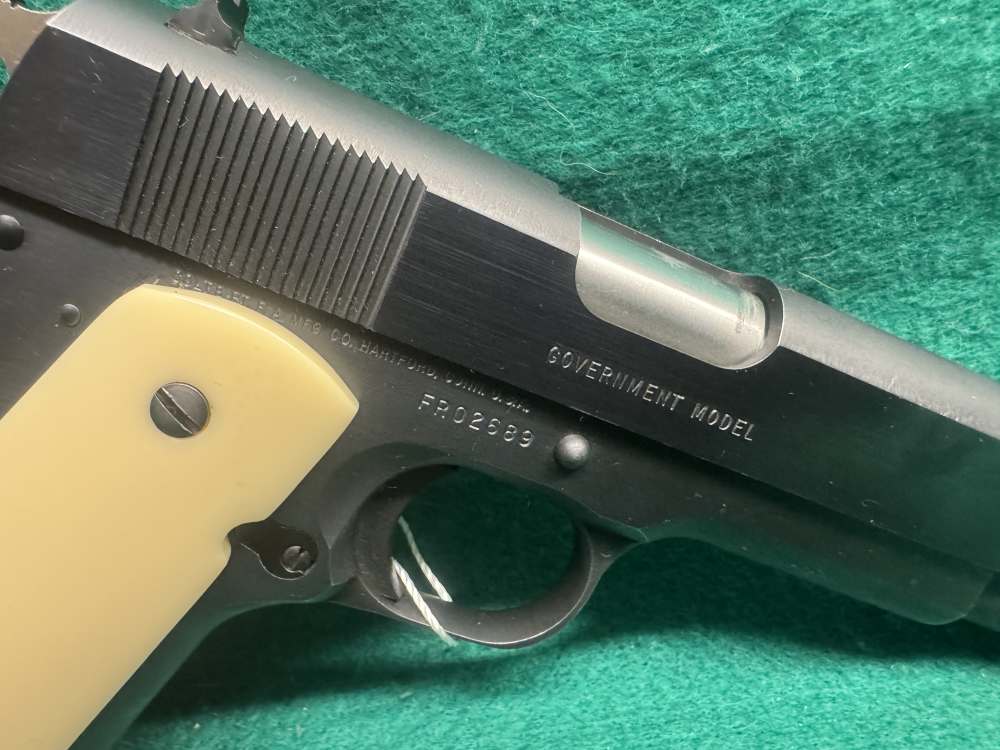 Colt GOVERNMENT 45 ACP-img-3