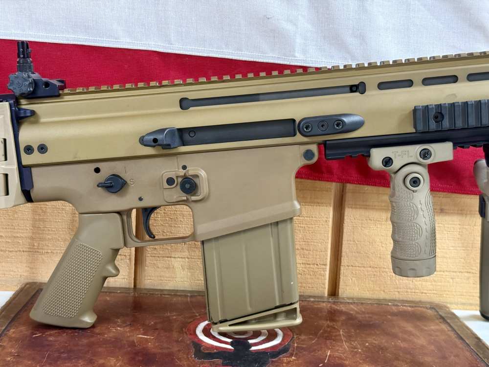 FN SCAR 17S 7.62x51 (.308) with Geissele Trigger & 5 Magazines!-img-4