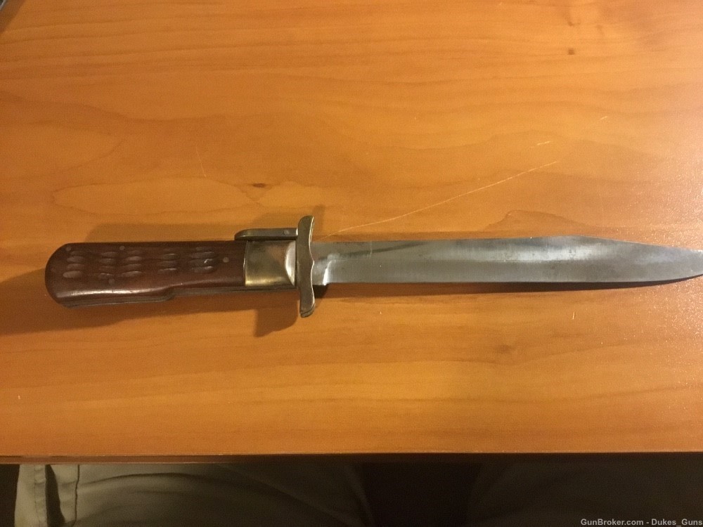 Knife, 8” blade. Folds into a 4 1/2” handle w/4” blade exposed-img-6