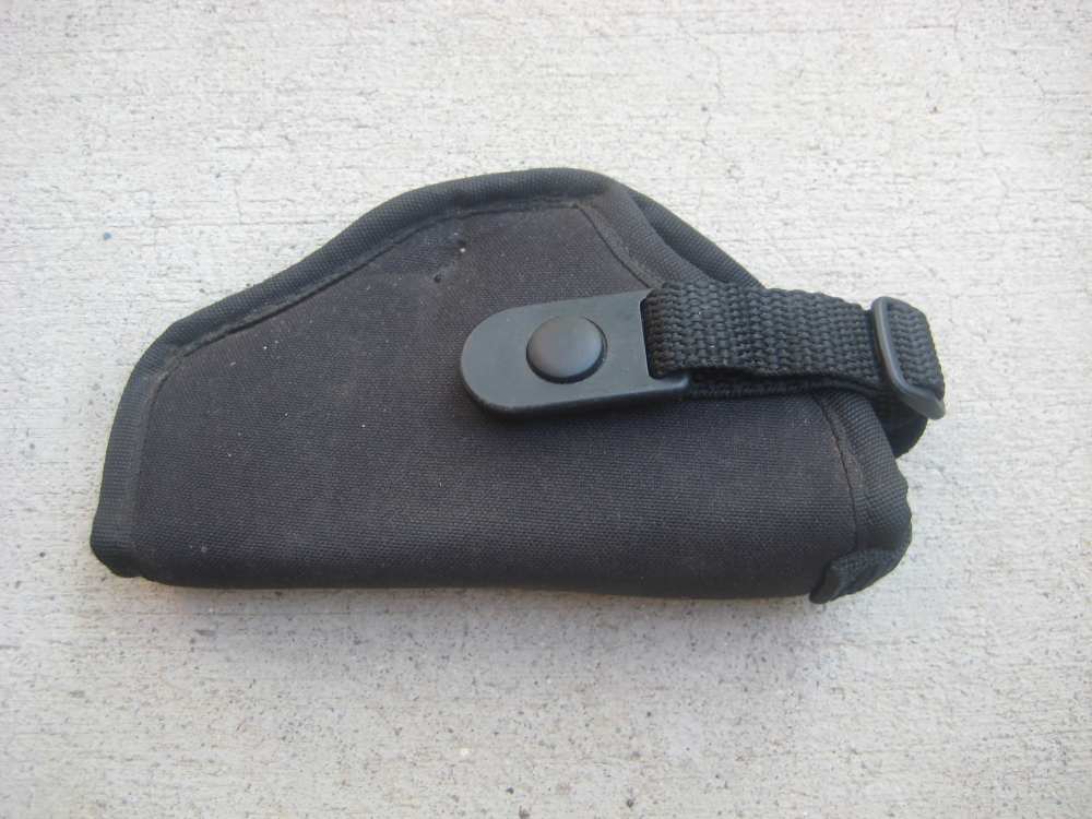 Iver Johnson Hammerless .38 Revolver with holster C&R-img-15