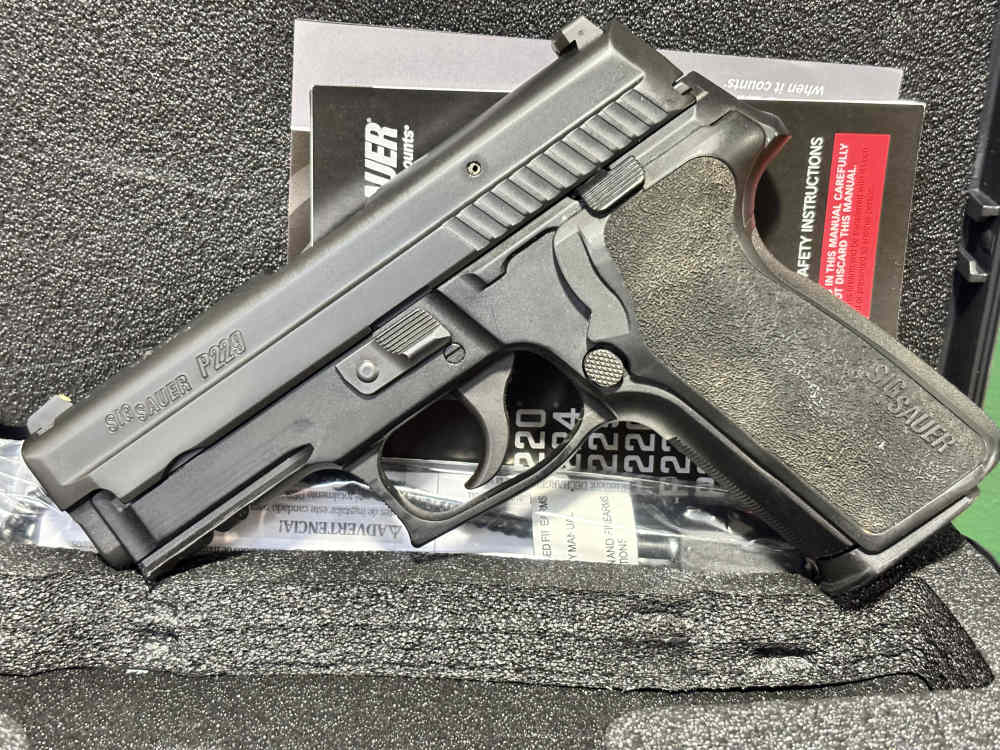 Sig Sauer P229 P229R DAK .40 S&W W/ Orig Box & 3 Mags-img-2