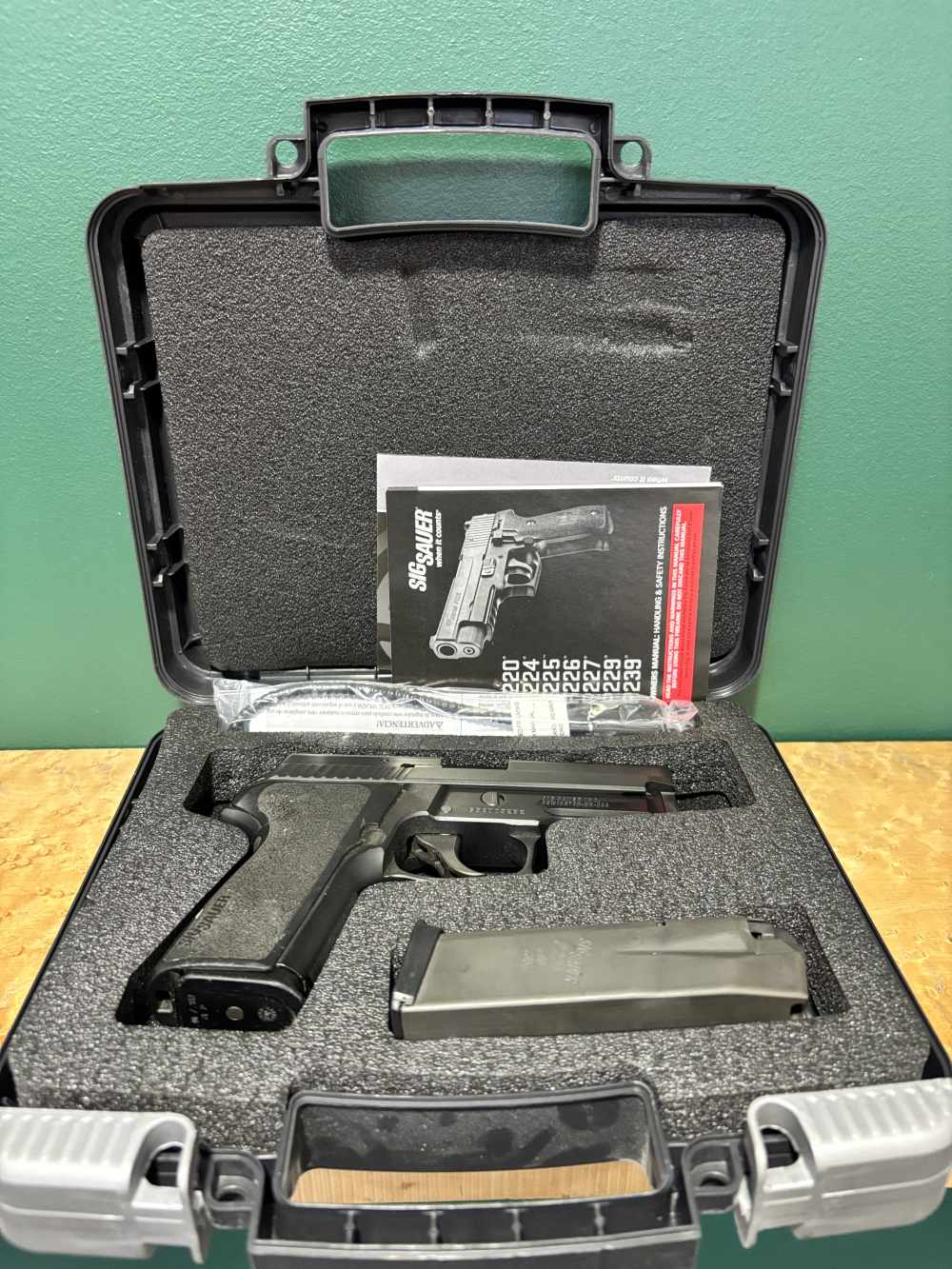 Sig Sauer P229 P229R DAK .40 S&W W/ Orig Box & 3 Mags-img-0